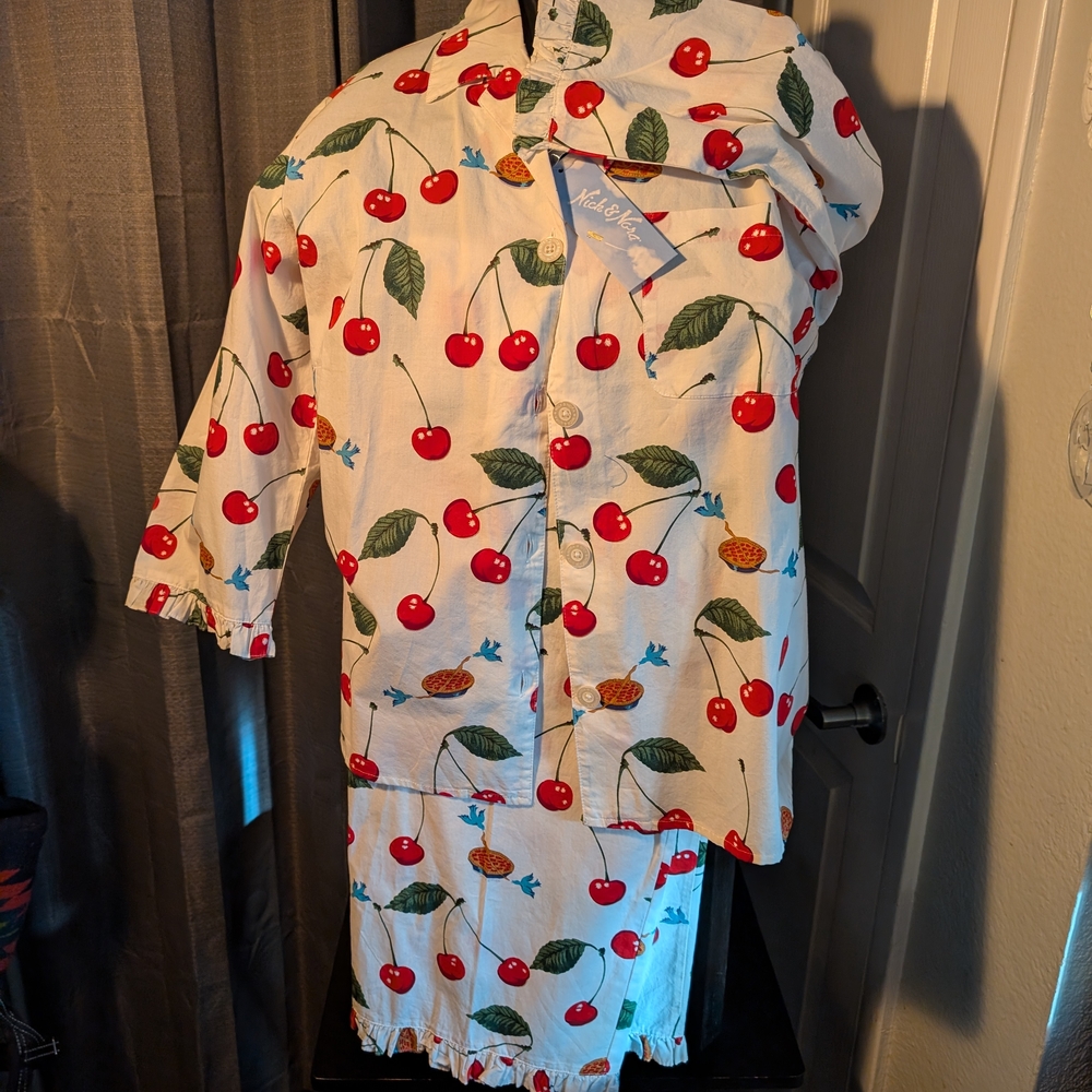 Vintage Nick & Nora Cherry Print Sleepwear